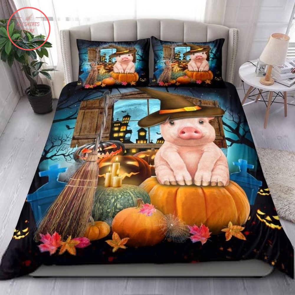 Cute Pig Witch on Pumpkin Halloween Blanket